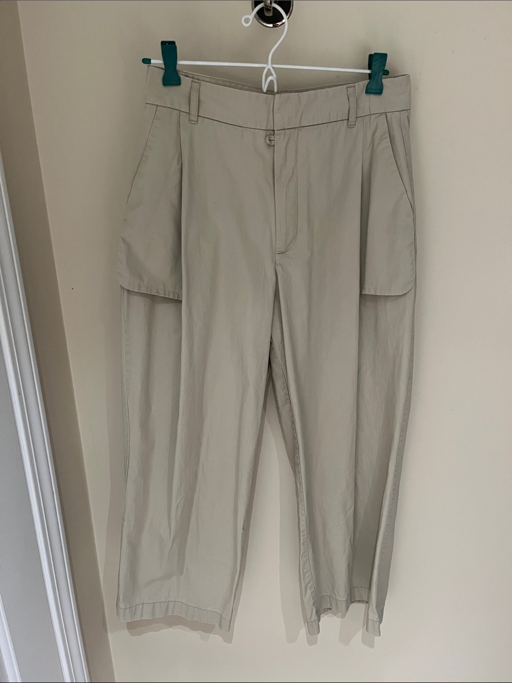 Zara Beige Wide-Leg Cargo Pants